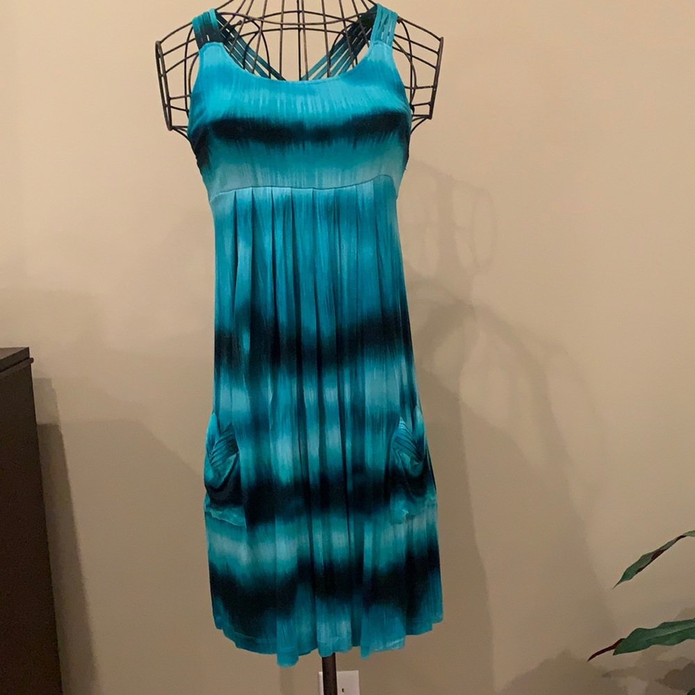 Women’s dress